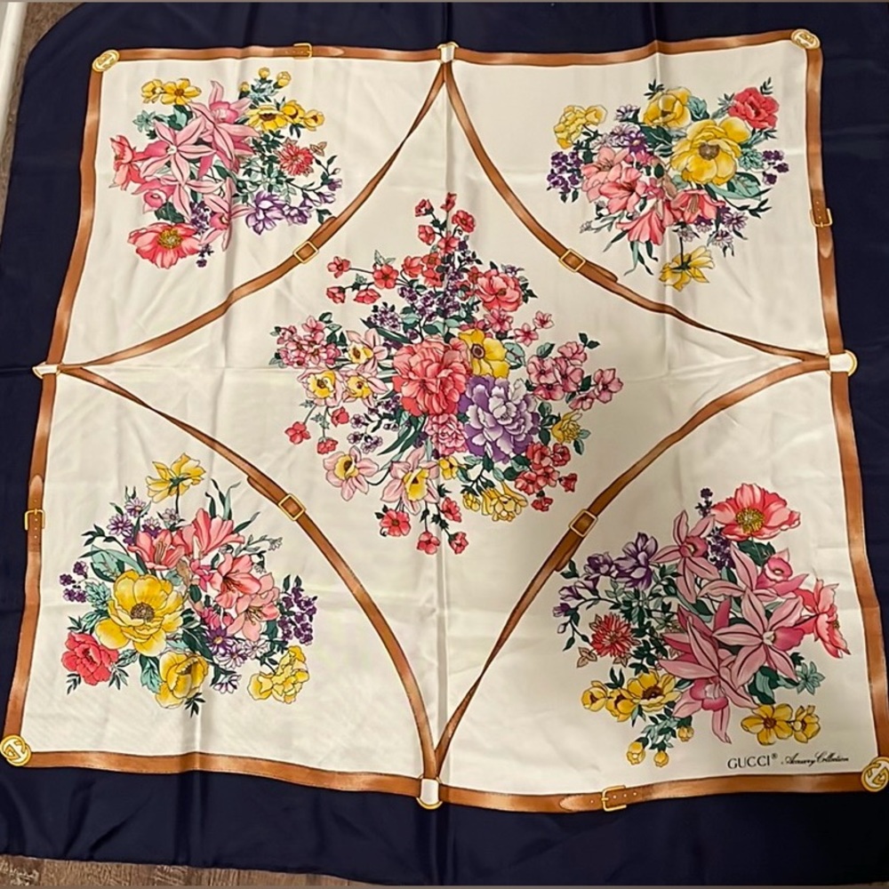 Navy Floral Gucci